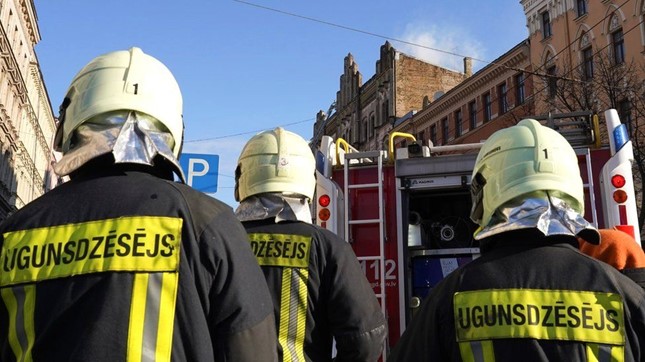 Latvia: At Least Eight Dead In Blaze At Illegal Hostel In Riga