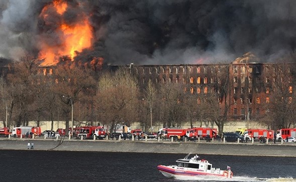 Russia: Massive Fire At Historic Saint Petersburg Factory