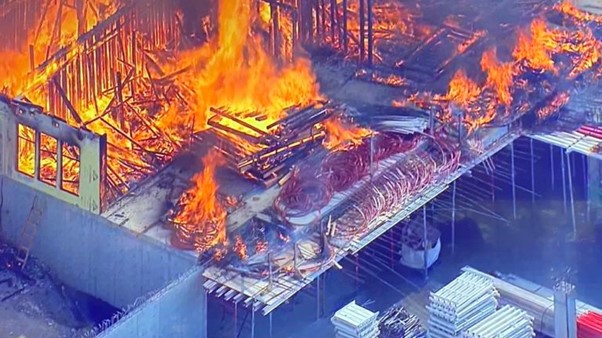 USA: Apartment Complex In Millcreek Goes Up In Flames
