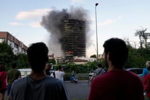 31 08 2021 Italian Tower Blaze