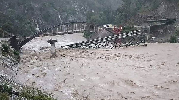 Death Toll Passes180 In Nepal And India Floods
