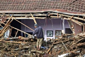 06 11 2021 Indonesia Floods