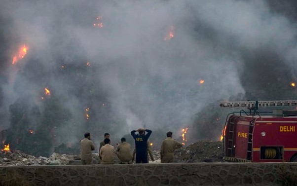 Massive Landfill On Fire In Delhi As India And Pakistan Hit By Deadly Heatwave
