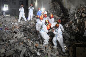 06 05 2022 China Building Collapse
