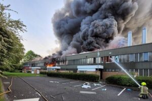 06 05 2022 Redditch Factory Fire
