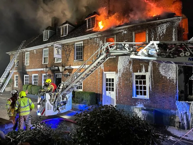 Huge Fire At 1,000-year-old Kent Pub As Residents Evacuated And Roads Closed