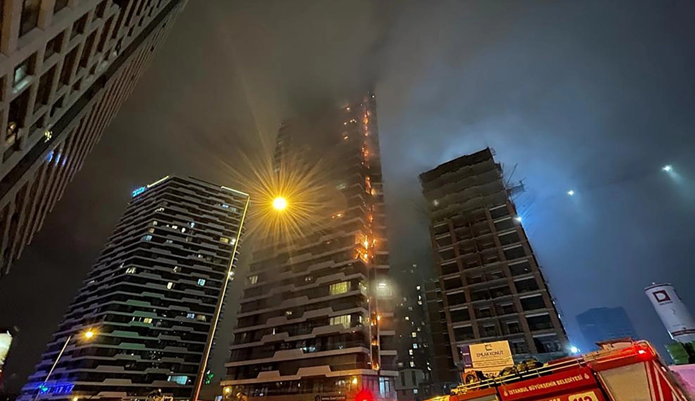 Massive Fire Engulfs 24-storey Skyscraper In Turkey’s Istanbul, Residents Evacuated Safely