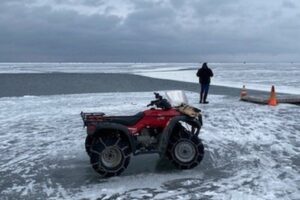 30 11 2022 Ice Chunk