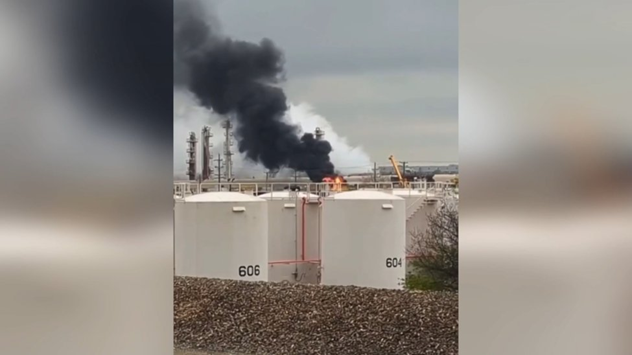 Explosion At Suburban Chicago Petroleum Plant Leaves At Least One Dead, One Injured