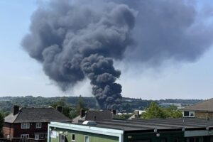 13 06 2023 Leeds Factory Fire