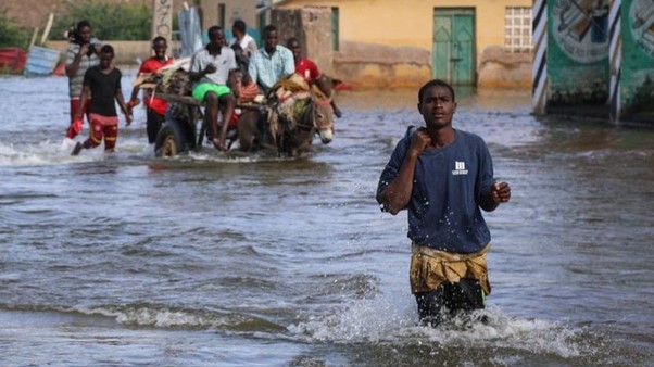 Somalia Floods: Fourteen Killed And Thousands Trapped In Their Homes
